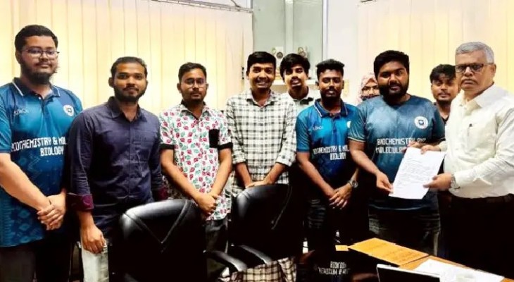 রাবি সিনেট দ্রুত চালুর দাবিতে প্রশাসনের কাছে স্মারকলিপি